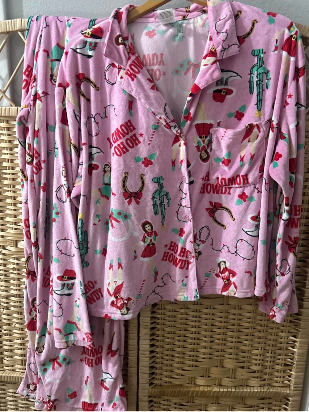 Holiday Time Ladies Ho Ho Howdy Cowgirl Theme Holiday Pajamas Size XL